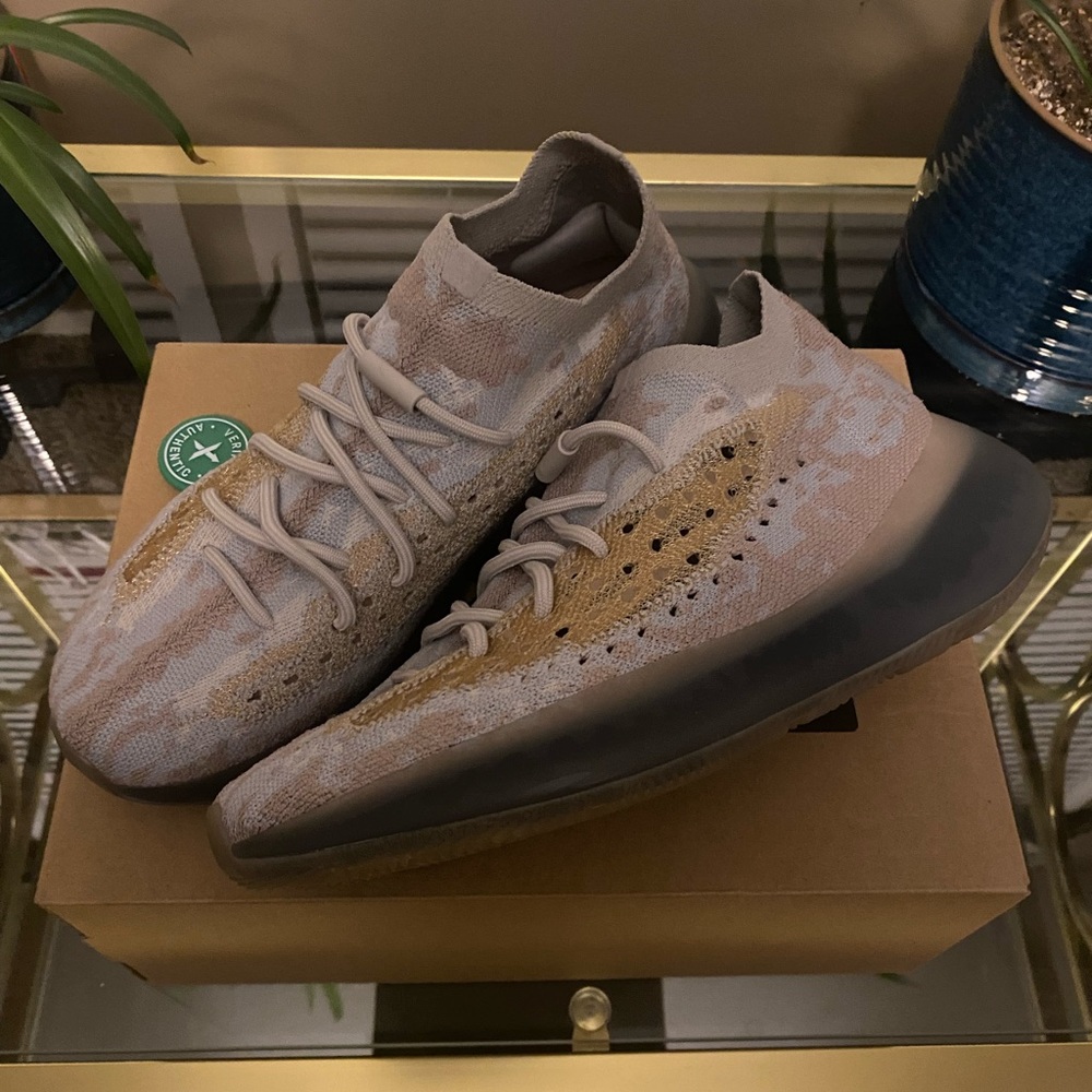 Adidas Yeezy Boost 380 Pepper size 9.5